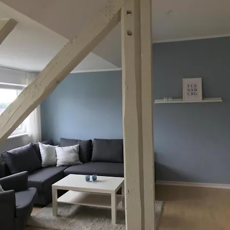 Nordic Living - 90M² Im Nordisch Modernen Stil Appartement Flensburg Buitenkant foto